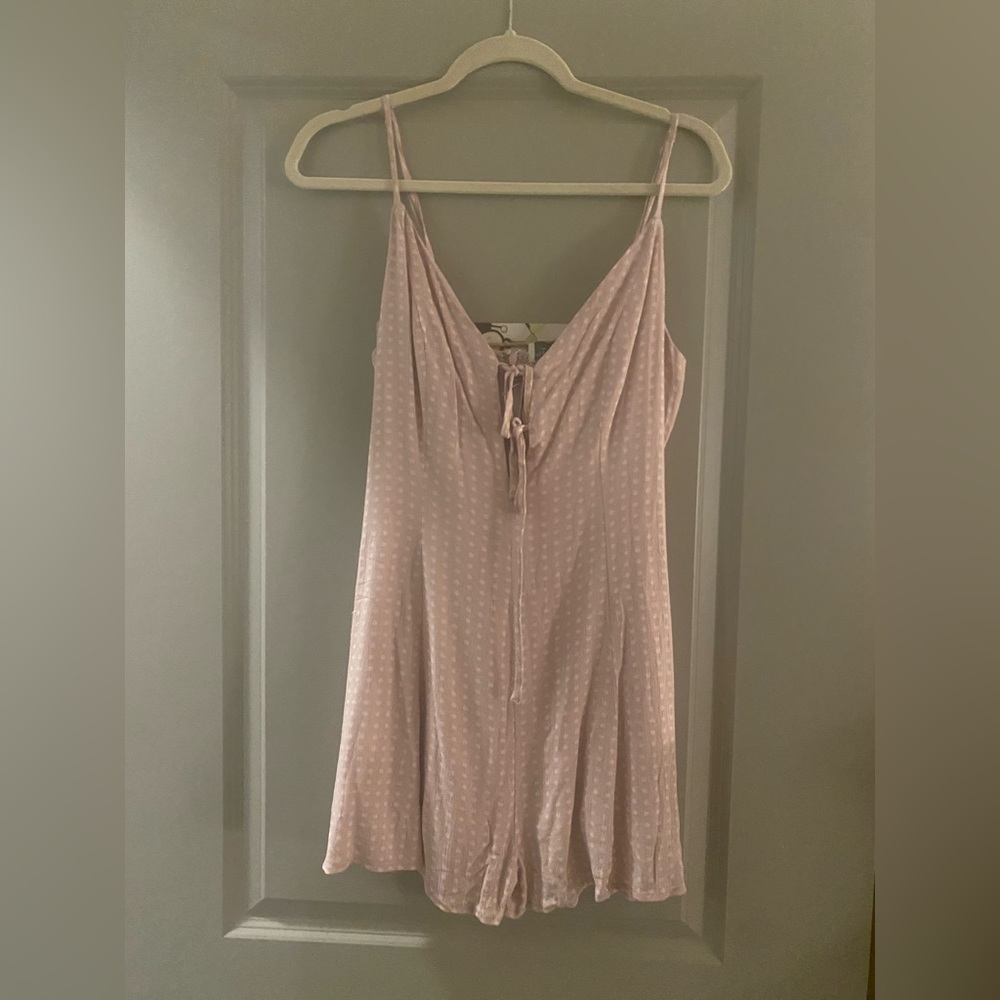NWT Dress Forum Shorts Romper